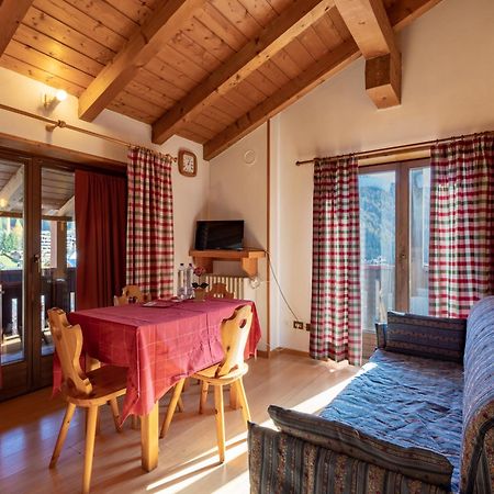 Residenza 3-Tre Aparthotel Madonna di Campiglio Bagian luar foto